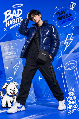 Editorial streetwear nền xanh điện